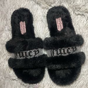 juicy couture slippers size 7
